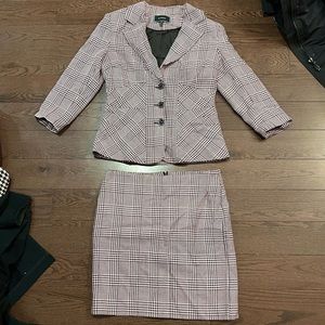 Le Chateau houndstooth plaid 2 piece suit set